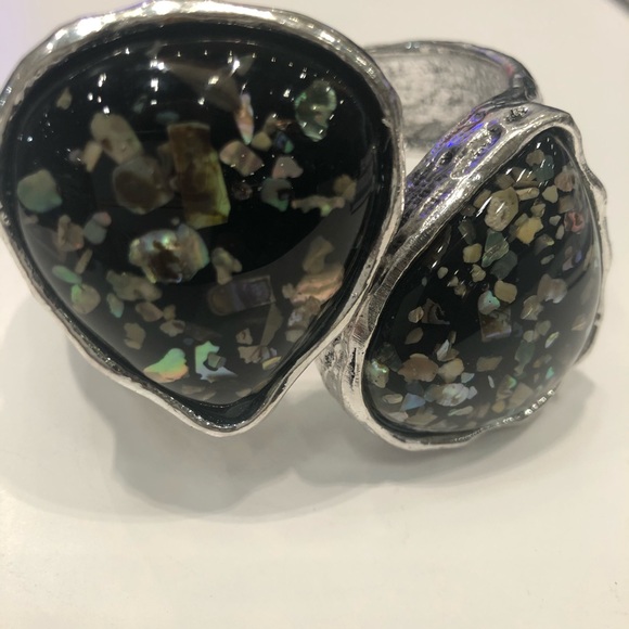 Bracelet Cuff - Picture 1 of 6